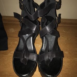 Size 7 1/2 Brand New Platform Shoes